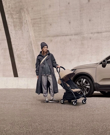 Volvo XC40 Micro-hybride sable