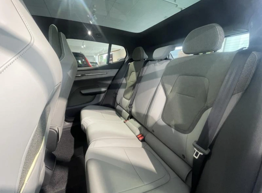 191637204_hd.jpg 191637204_hd.jpg