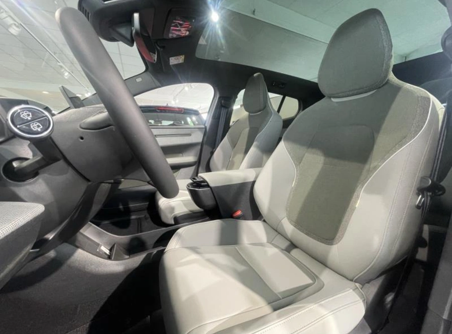 191637208_hd.jpg 191637208_hd.jpg