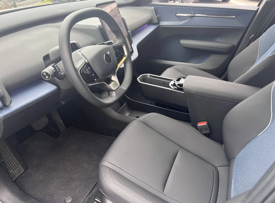 b46e30d232f9caf62bb7106a1b38bf0367d5c2cb0eff28ede73df2ec525a71b1.jpg