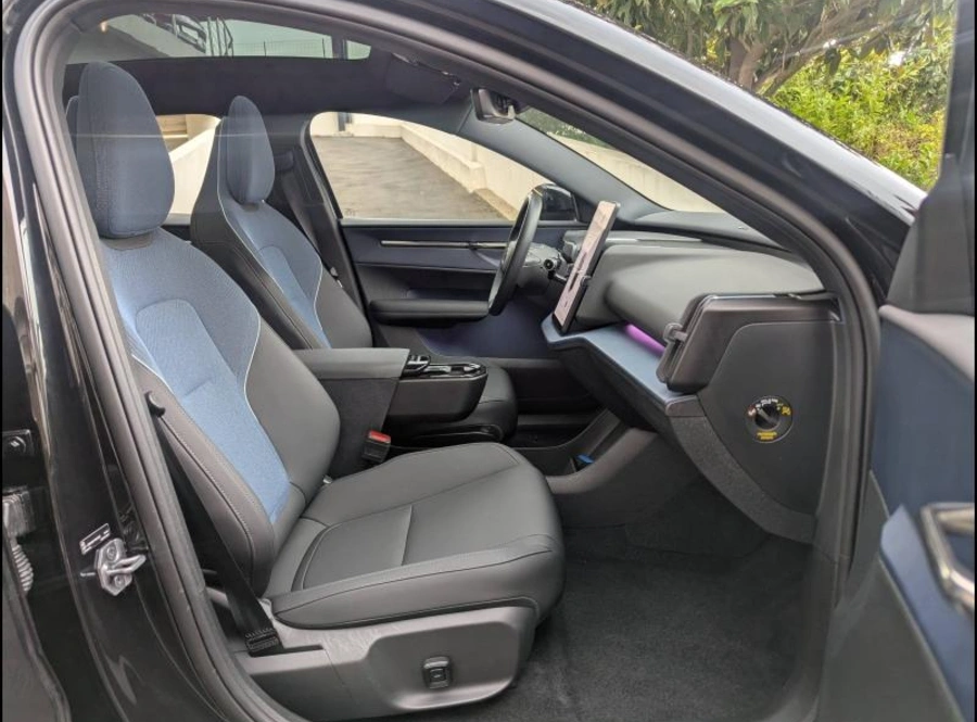 193557970_hd.jpg 193557970_hd.jpg