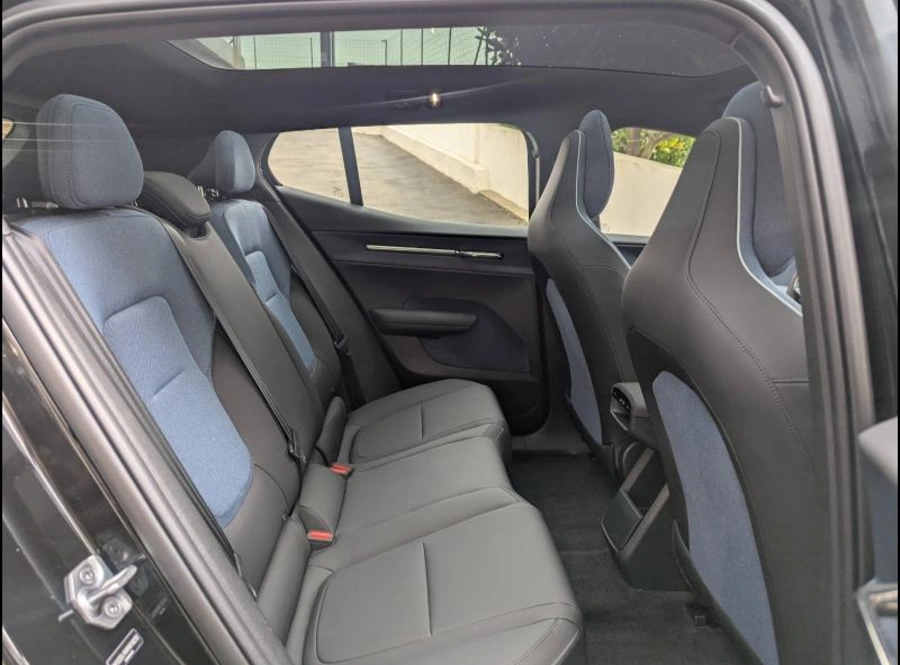 193557978_hd.jpg 193557978_hd.jpg