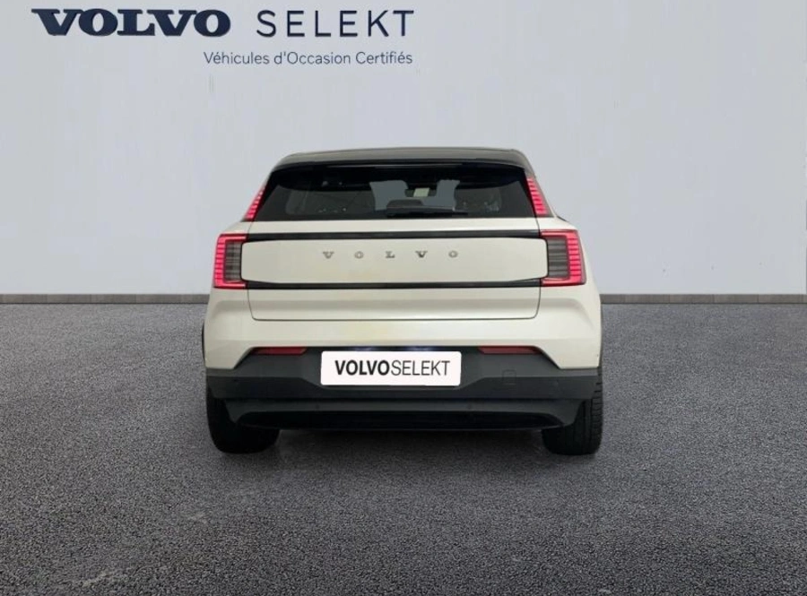 193167415_hd.jpg 193167415_hd.jpg