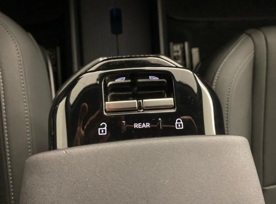 193167459_hd.jpg 193167459_hd.jpg