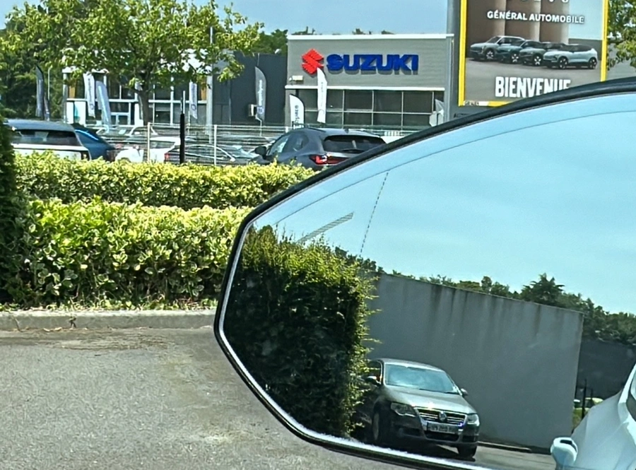 4a0802636d26045efe1c984c1c4e7e95134132965a7d2f881fe0ea3c14b48ae1.jpg