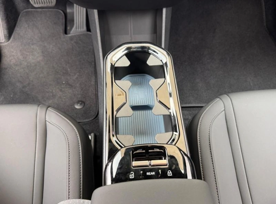 197243060_hd.jpg 197243060_hd.jpg