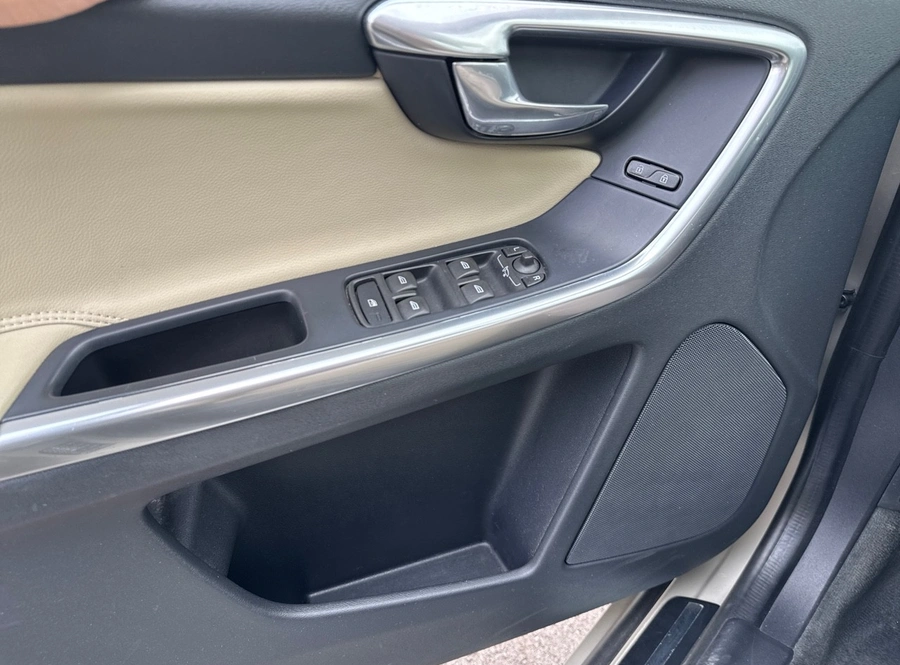 761fdd8ae98cf27475955d698e94d5cfc9947f152522b09798bf1d8f13742dd2.jpg