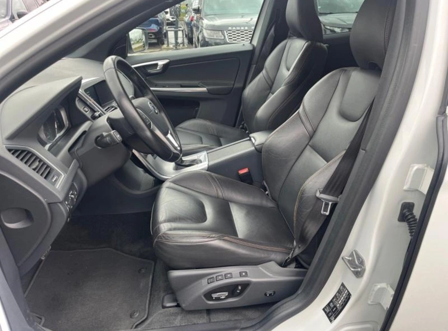 197352384_hd.jpg 197352384_hd.jpg