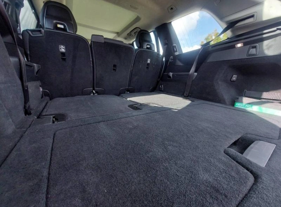 195638479_hd.jpg 195638479_hd.jpg