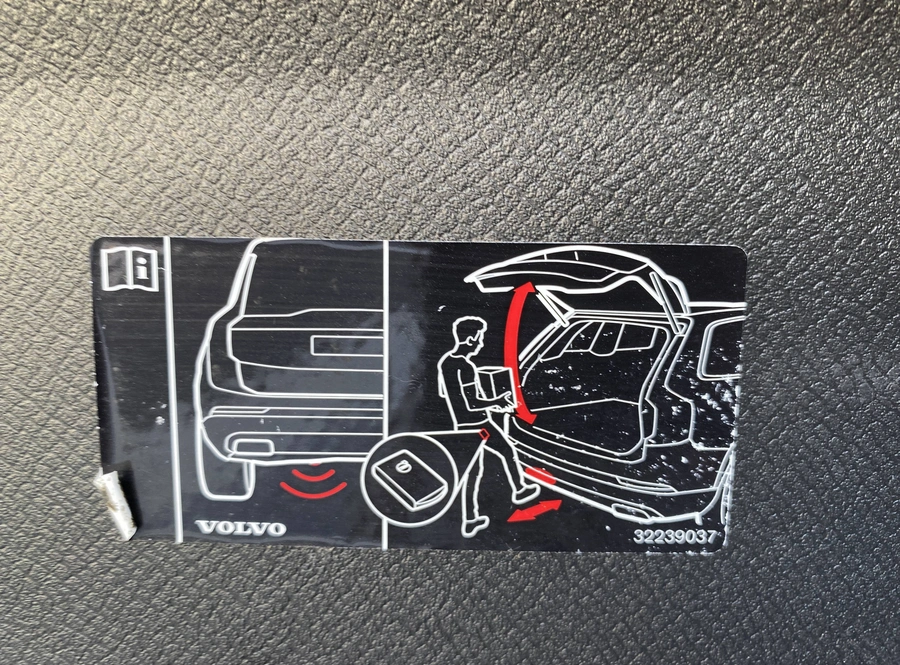7025166bb850743e525d945ffc47e2bc6840cb9143ba73f281e3dbf72cb0f8c6.jpg