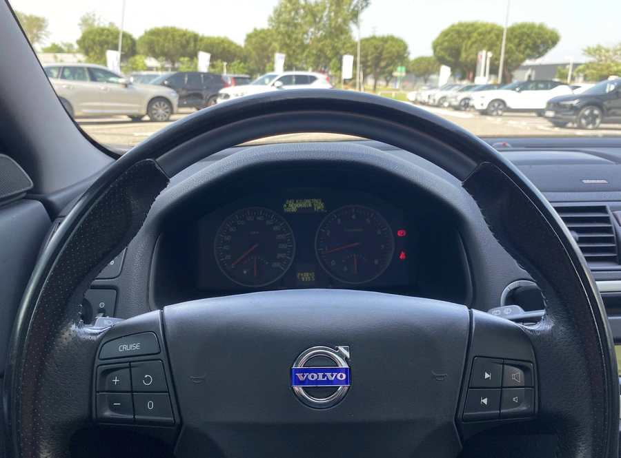 3b4f8f1508dda0535fc97c89af6fb9efc824d958ddd2ef18ace473fae0bd3ed1.jpg