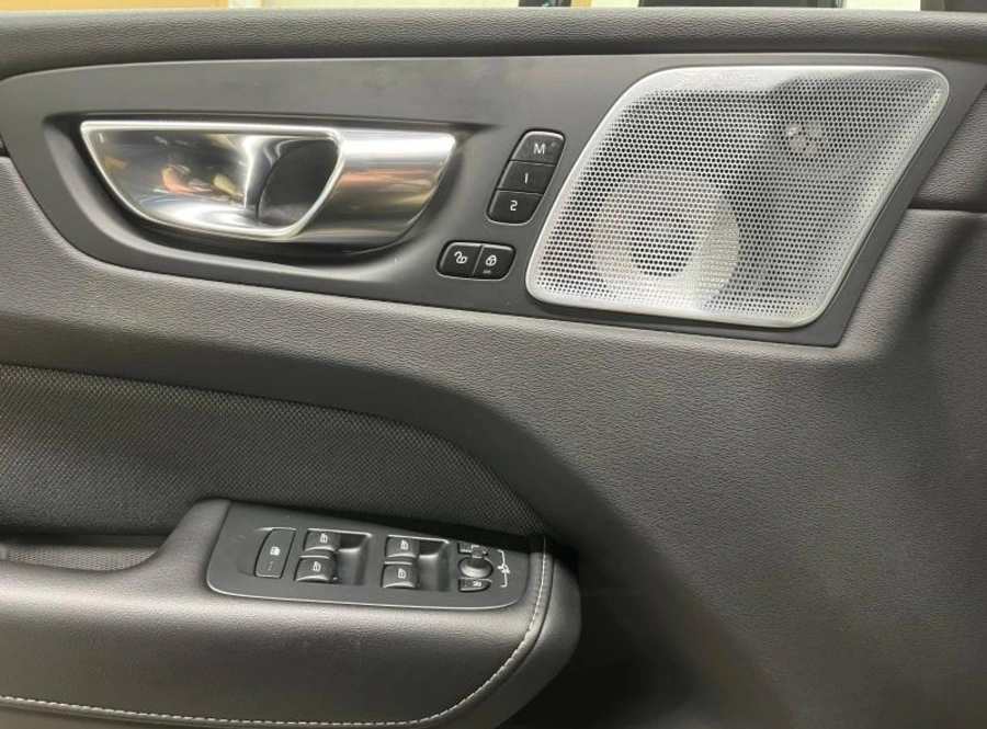 195164687_hd.jpg 195164687_hd.jpg