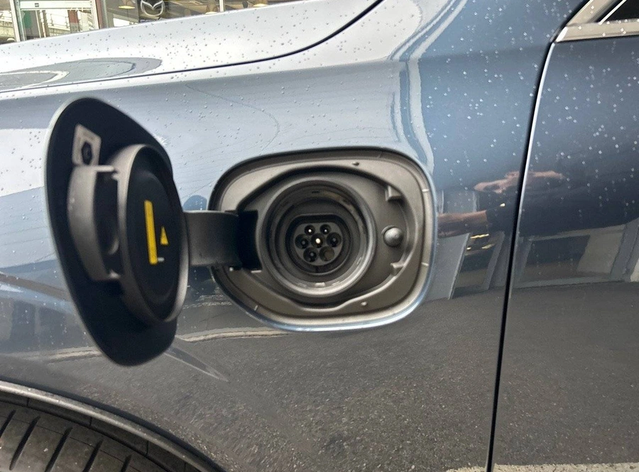 e395d41d45eaa01d06710e25d47872d28f5a0ee6f093863569a47096ef1c8dc8.jpg