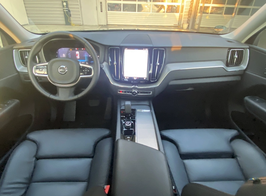 ba2854b4cc8edb8893939b27e967c0d289e78d0e47a2b898753ee473b852ca42.jpg