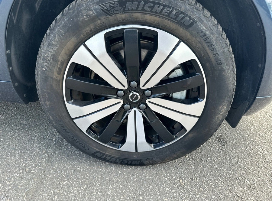 f712c8e6fec27e192a427f0b5bc72f66e7756c3fb84e4e557edd09765a8ea4a0.jpg