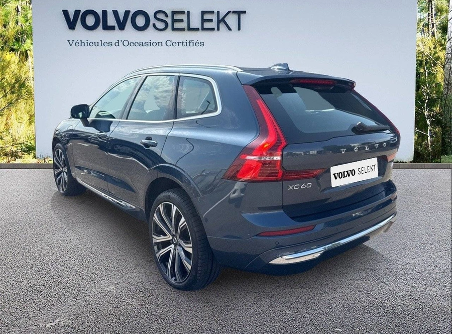 e93569780d229597e434e957d4c930fee4ef9fb7f4e02ec506d7b94d9ae28592.jpg