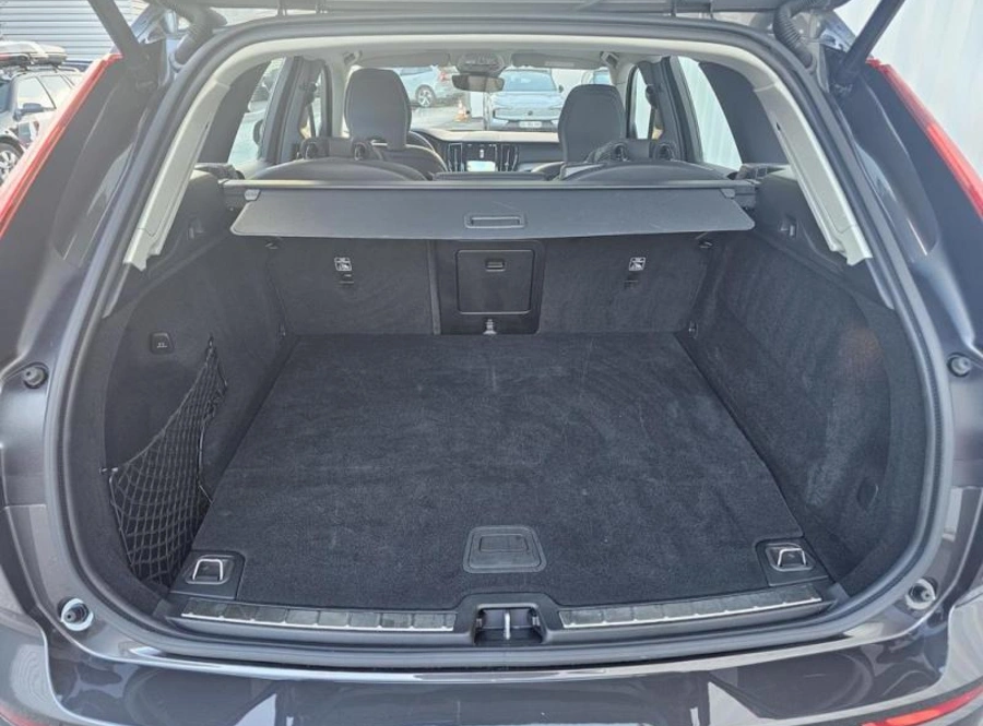 194609696_hd.jpg 194609696_hd.jpg