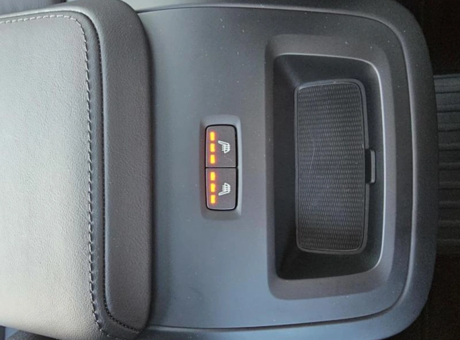 194609700_hd.jpg 194609700_hd.jpg