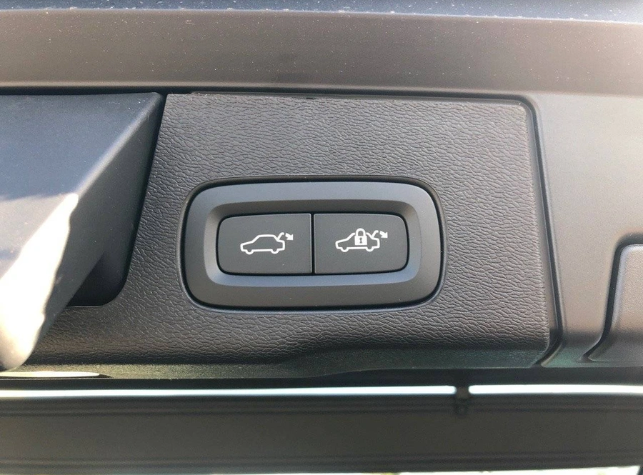 7520c7aca35c0a55773b72f2cf56bf6b593100c183df5f34038fd3f218423537.jpg