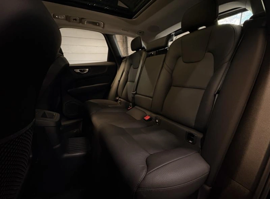 195651536_hd.jpg 195651536_hd.jpg