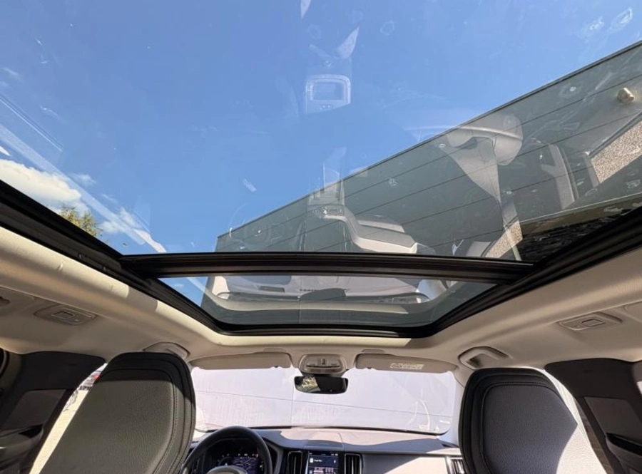 195651596_hd.jpg 195651596_hd.jpg