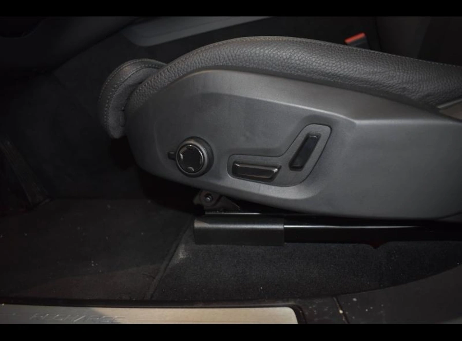 197650871_hd.jpg 197650871_hd.jpg