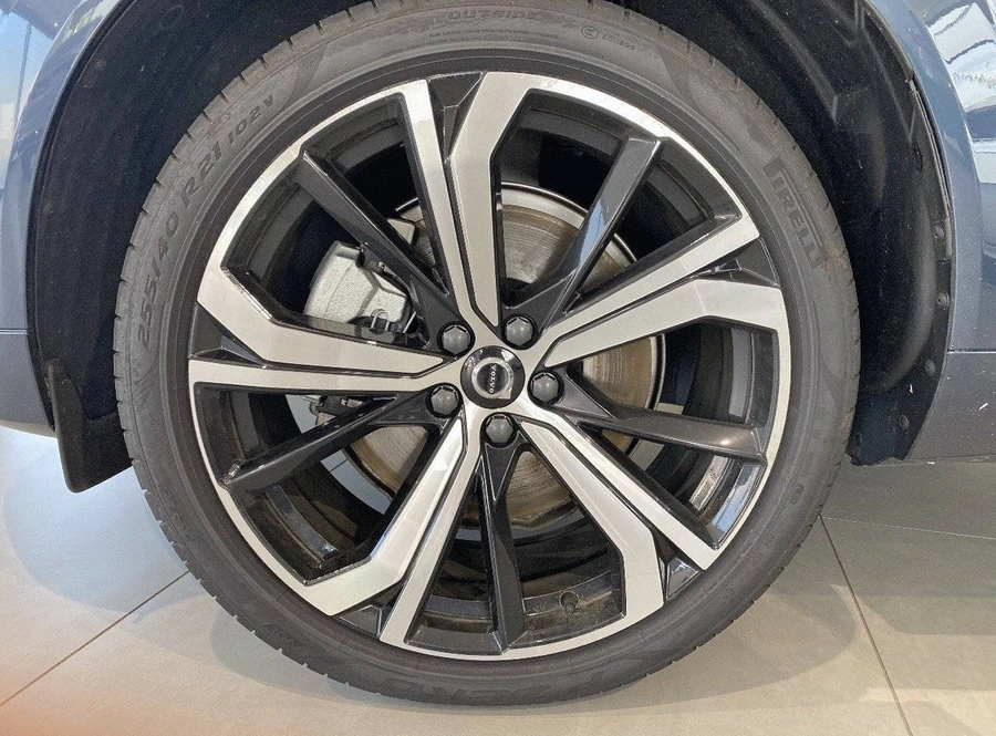 b551cabae42875b18b7ee0e559f12c0b40ab05fc50e6ae71195e2bb524824f90.jpg