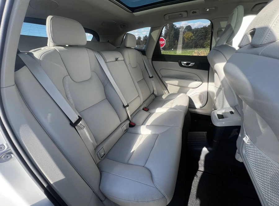 ff90c2098143ddc9386ee5abf675342b14fe279912abedc9968afc28ff7306f6.jpg