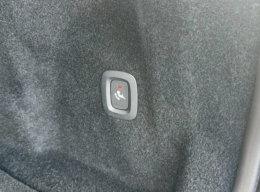 4ae0f1d9c61b68093076397d604145fc49205ec0c11da0c88eaaf59a6b0dad32.jpg