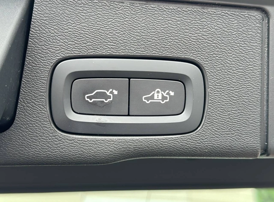 db6b97ef1ac8455ae1d9f0d60db73d32d11af09d5f0af5ea809898bbdb65dda5.jpg