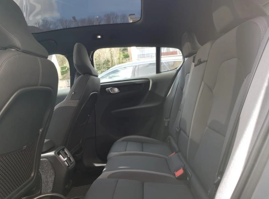 194660195_hd.jpg 194660195_hd.jpg