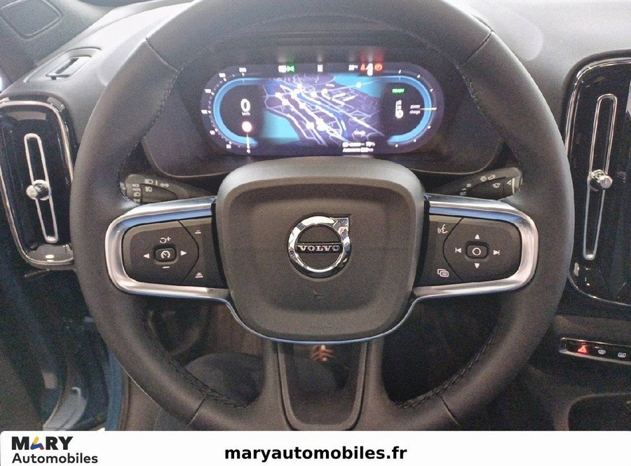 e40dde46f89dcab8e96b48ec1a6d23a355e39e46cb08bd13cdd26645fc63f90c.jpg