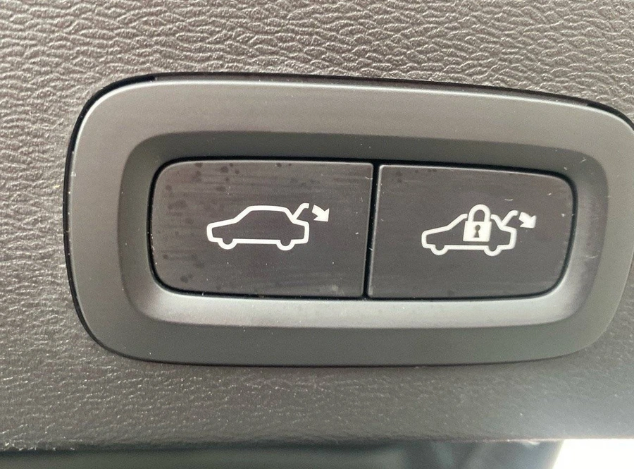 830509a3dc03986f25c27e487cf51c562572ed610d733991e0f13bfac7e52dc5.jpg