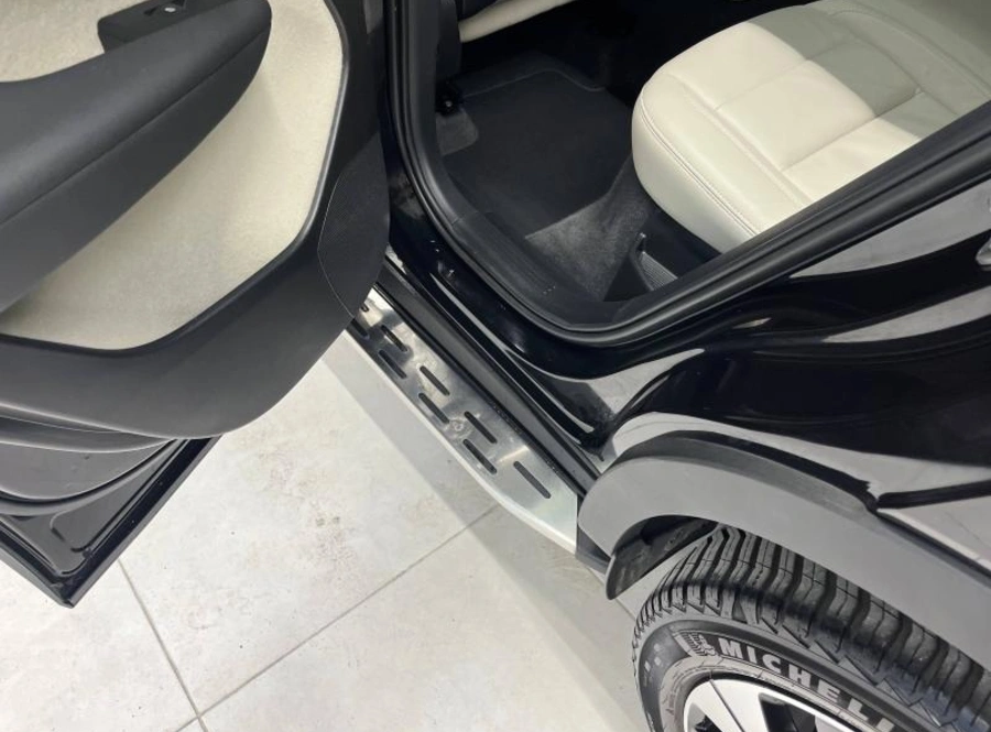 197691358_hd.jpg 197691358_hd.jpg