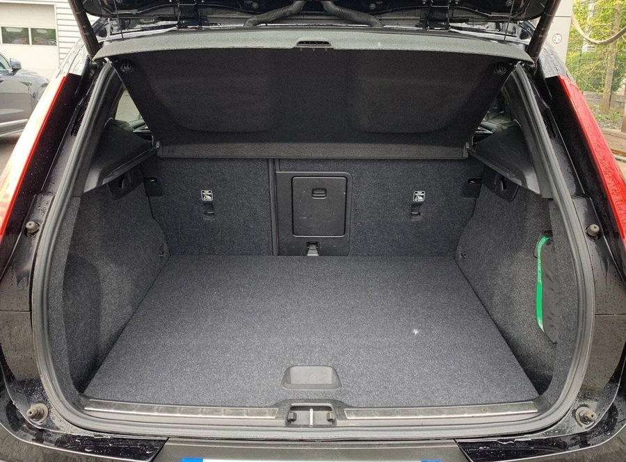 412cea88fca7dae7b9977b9d3595f13a91a7f2040a40096ed72d323e7181b69c.jpg