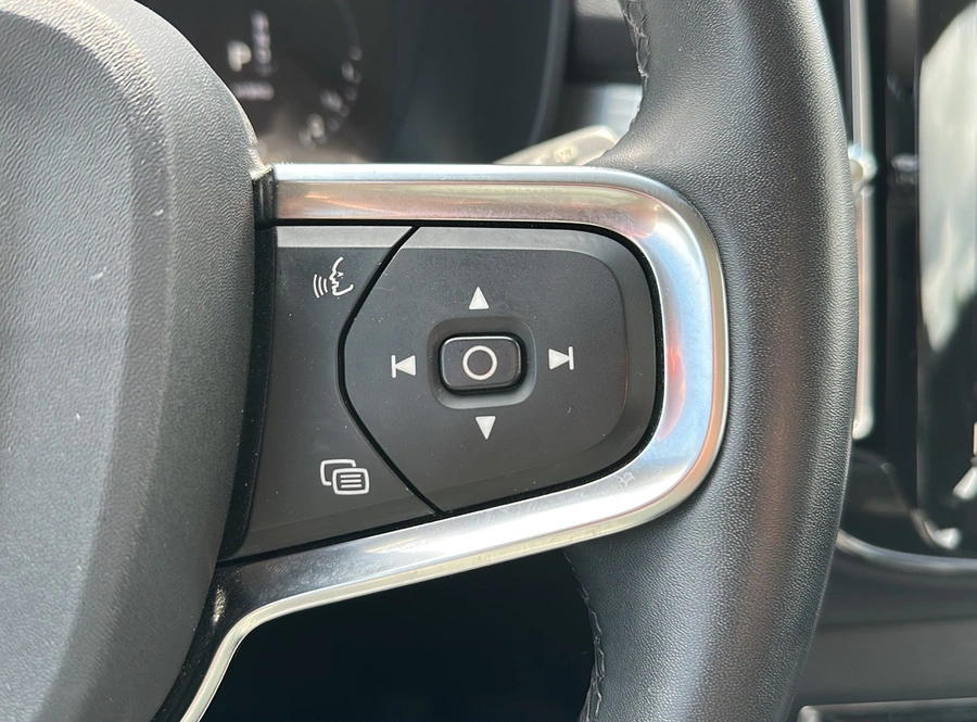9f41505a527f57cc9d70e78140b747cbf0e150eb72606938d5df4750d7ff4883.jpg