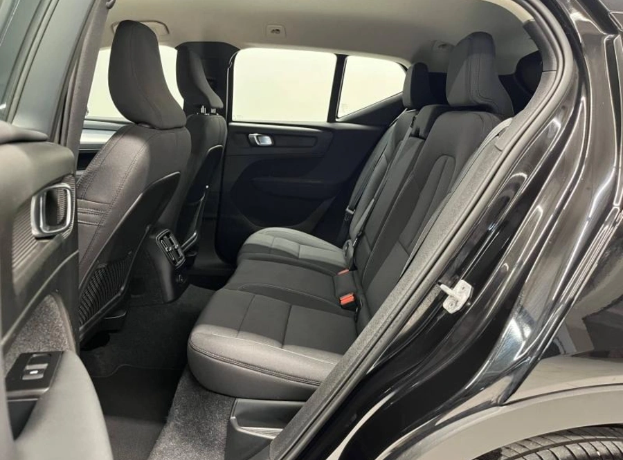 197164101_hd.jpg 197164101_hd.jpg