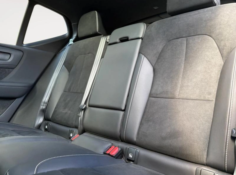 194335658_hd.jpg 194335658_hd.jpg