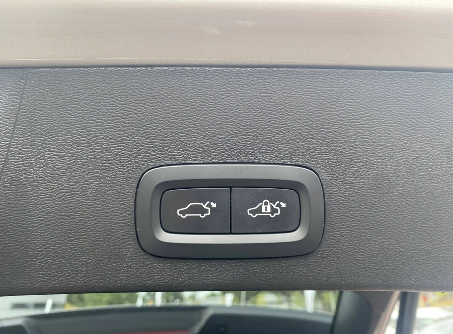 c20eec23a691a8ff871fac02c83f6104c0cf3cc99a6a2f70dafbf2594095fca4.jpg