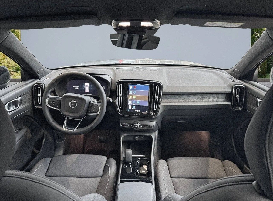 e79cca4c73bb8badb110adad0312f7ff874d33fe55c9f6c44326e5bbfa3f4119.jpg