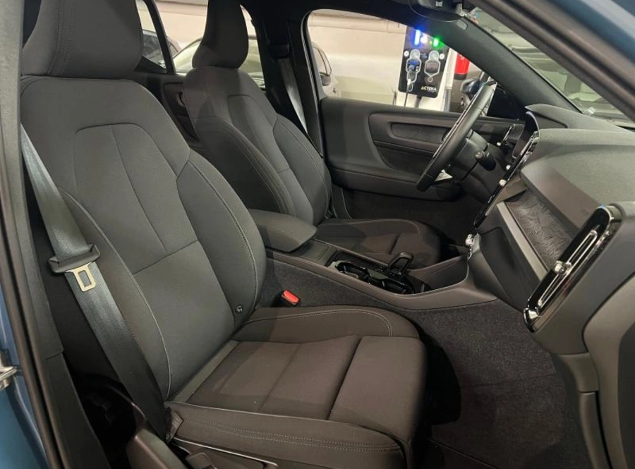 195194024_hd.jpg 195194024_hd.jpg