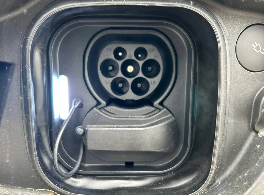 fd2d6cab0133cba28a65c850d18bac075d00567fbd8485afbb31758c4b2e3de5.jpg