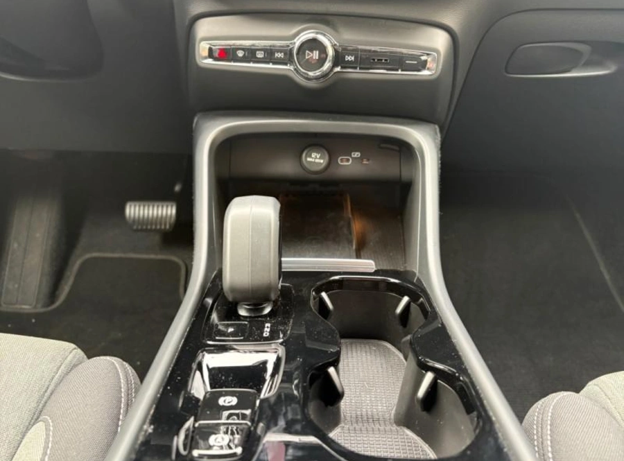 197696908_hd.jpg 197696908_hd.jpg