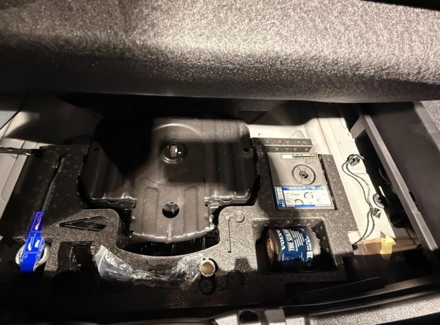 197310375_hd.jpg 197310375_hd.jpg