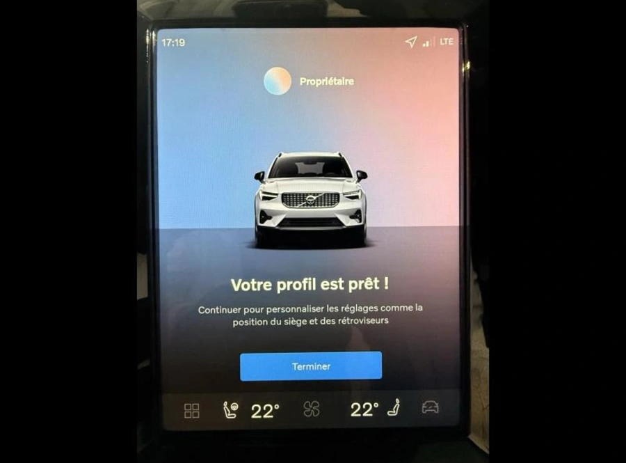 197310430_hd.jpg 197310430_hd.jpg