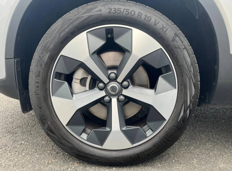 193470555_hd.jpg 193470555_hd.jpg