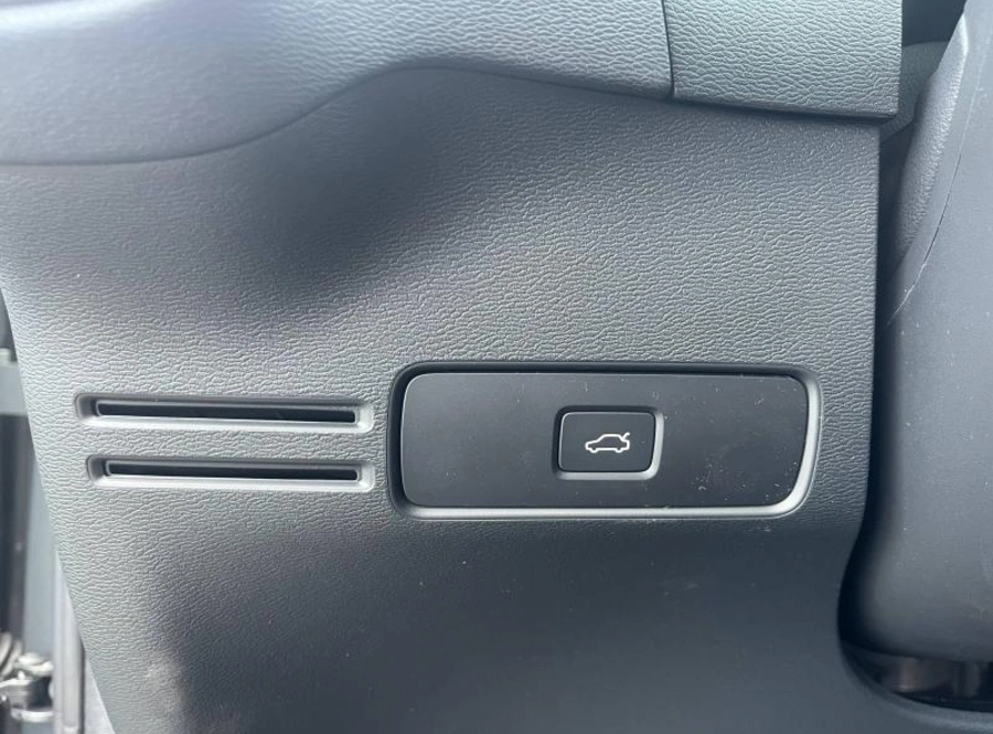 194268090_hd.jpg 194268090_hd.jpg