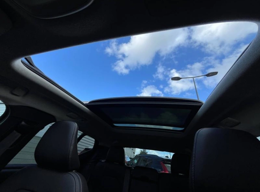 194268138_hd.jpg 194268138_hd.jpg