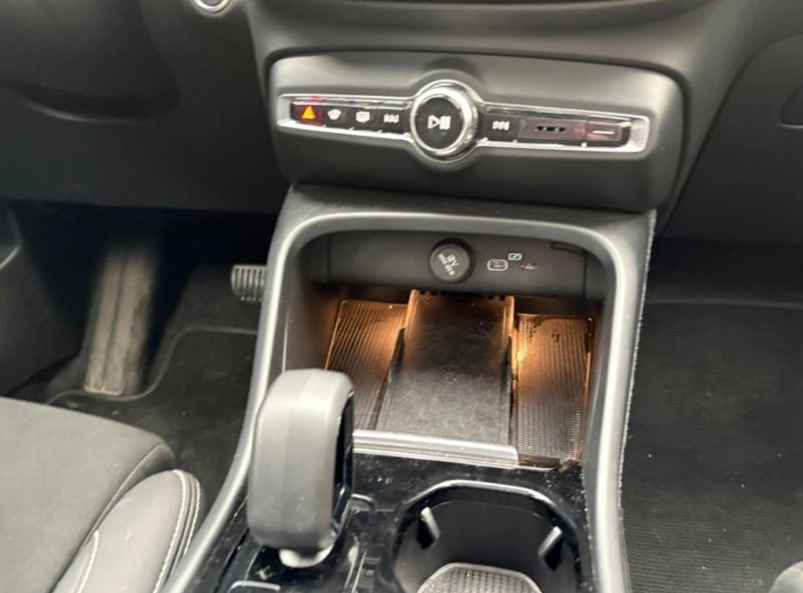 197630665_hd.jpg 197630665_hd.jpg