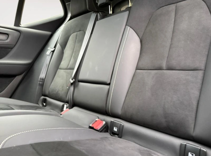 197630674_hd.jpg 197630674_hd.jpg